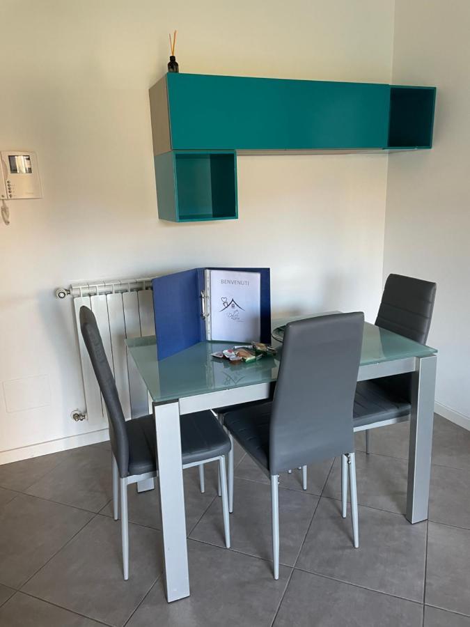 Apartamento Dolcecasaleogiu Con Parcheggio Coperto Gratuito Vitinia Exterior foto